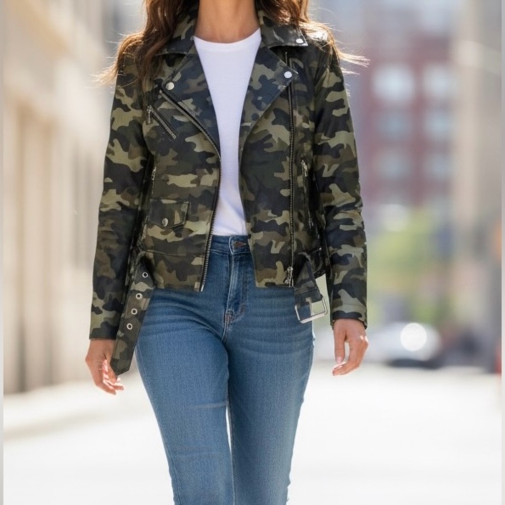 Michael Kors Camouflage Women Faux Leather Jacket Size S NWT - Picture 6 of 6